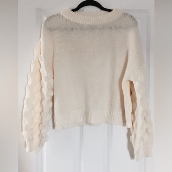 NWT Bobble Sweater from H & M Sz L color cream.  This is gorgeous - Picture 12 of 14